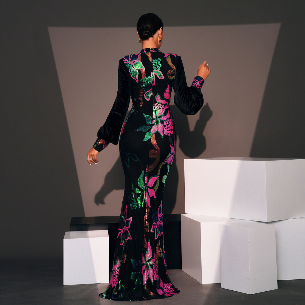 Elegant Maxi Gown with Long Sleeves