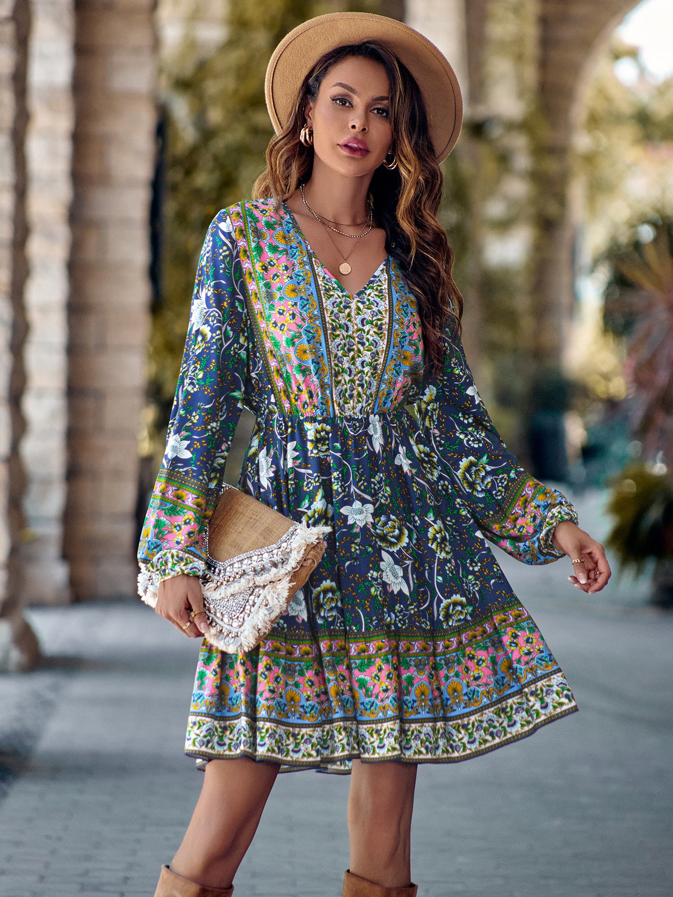 Printed V-neck Waist-controlled Dress